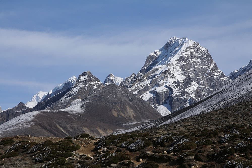 lobuche peak