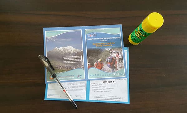 Visa and trekking permits in Népal